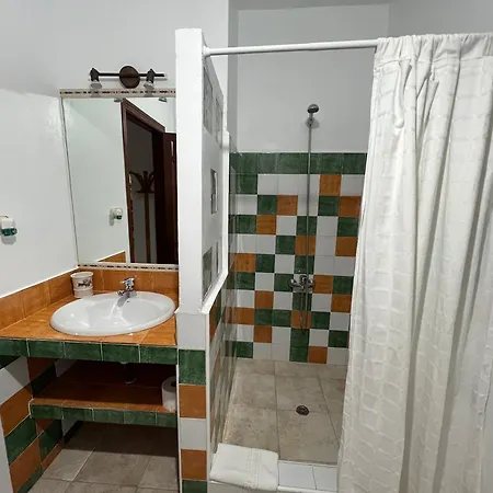 Casa Lirios * Jimera de Líbar