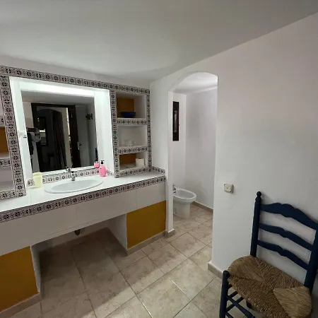 Casa Lirios