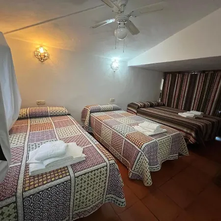 Casa Lirios Nyaraló Jimera de Líbar