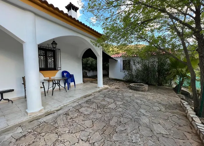 Semesterbostad Casa Lirios Jimera de Líbar